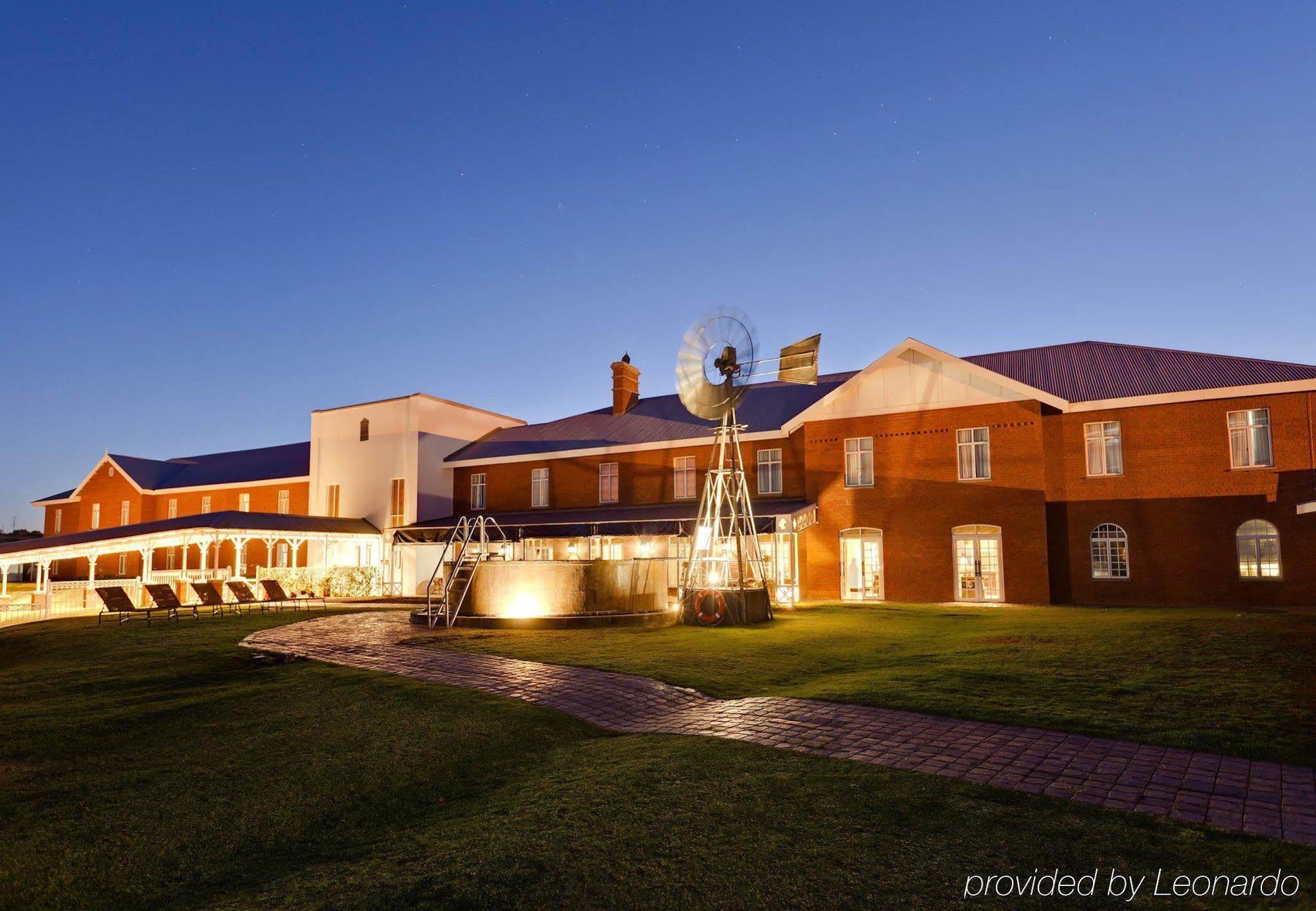 Protea Hotel By Marriott Kimberley Buitenkant foto